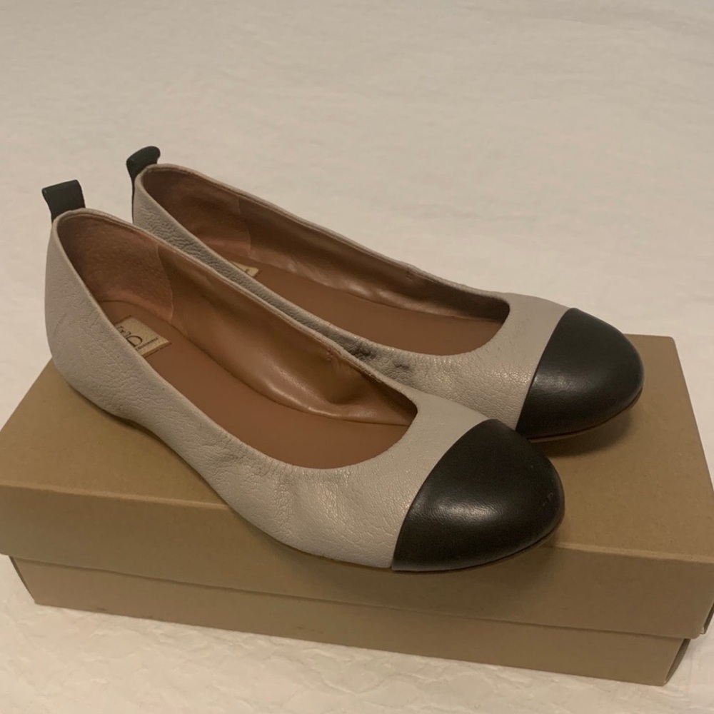 ED by Ellen Two-Tone Women's Flats